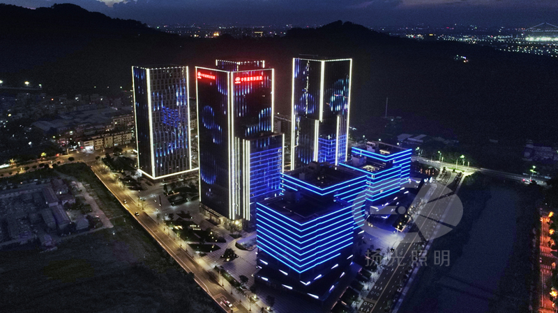 高樓外牆燈（dēng）光實（shí）景（jǐng）圖