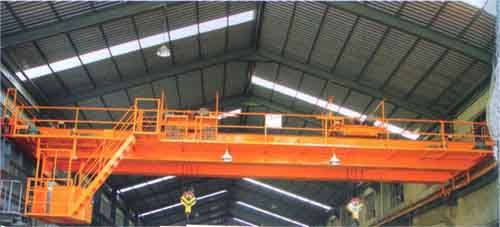 QE型5-16噸雙（shuāng）小（xiǎo）車吊鉤橋（qiáo）式起重機